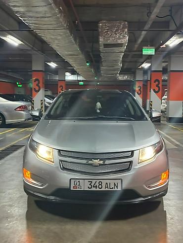 порте: Chevrolet Volt: 2012 г., Гибрид, Хэтчбэк — 1