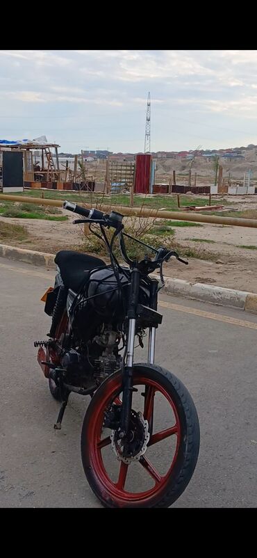 reduktor suretler qutusu: M50 benzinli moped/motosiklet – şəhər içi gediş üçün yığcam və