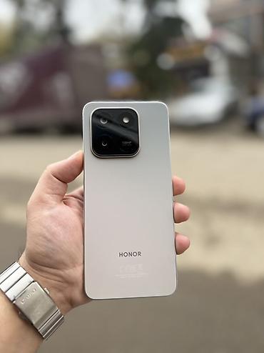 telefonlae: Honor X7d, 256 GB, rəng - Gümüşü, Sensor — 1