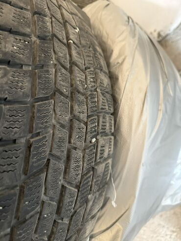 сколько стоят зимние шины на машину: Зимние шины 225/55 R17 Для К7 и других - Комплект из 4 шин (на фото в