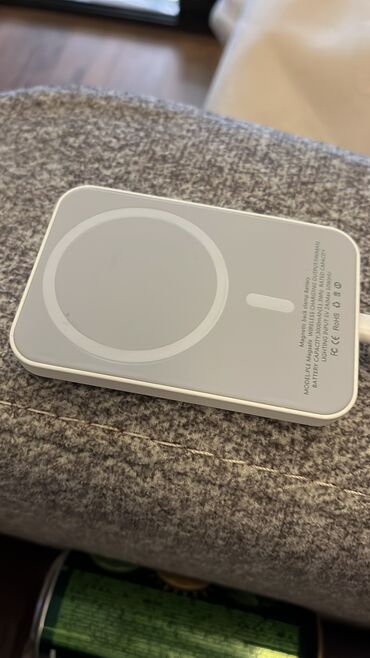 Powerbanklar: Powerbank Apple, 5000 mAh, Yeni