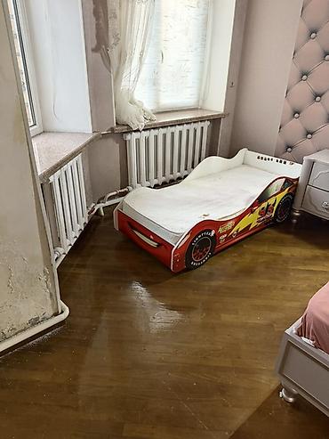 машинки кровать: Детская кровать-машина «Молния Маккуин» (Cars) - Яркий дизайн с — 1