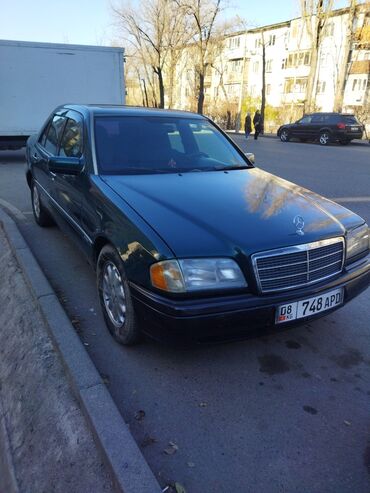 Mercedes-Benz: Mercedes-Benz 220: 1994 г., 2.2 л, Автомат, Бензин, Седан