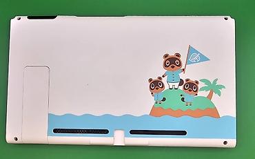 Nintendo Switch: Игровая консоль Nintendo Switch с разноцветными Joy‑Con (левый — — 4