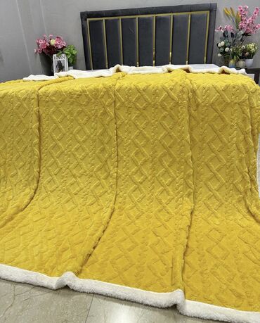 Одеяла и пледы: Плед, Новый, Все сезоны, Двусторонний, Плюшевый — 39