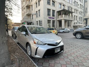 bufer na avto: Toyota Prius: 2015 г., 1.8 л, Вариатор, Гибрид, Универсал