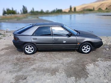 аксессуары для авто: Mazda 323: 1991 г., 1.8 л, Механика, Бензин, Хэтчбэк — 6