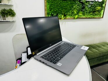 Ноутбуки: Ультрабук, Acer, 8 ГБ ОЗУ, Intel Core i3, 14.3 ", Б/у, Для работы, учебы, память SSD