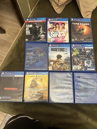 ps4 game: PlayStation 4 (fat) с комплектом аксессуаров и игр В комплекте: - — 2