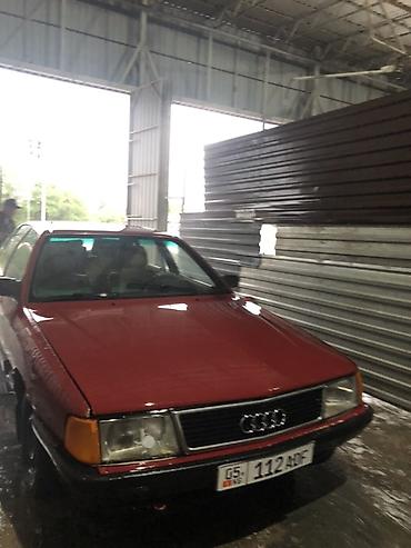 решетка шрандеур: Audi 100: 1986 г., Механика, Бензин, Седан — 5