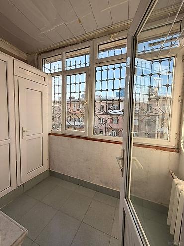 взять офис в аренду: Ofis kimi mənzil icarəyə verilir 4 otaqlı köhnə tikili 140 m², 28 May — 7