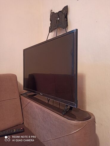 куплю бу телевизоры: Телевизор LCD Hisense б/у в отличном состоянии пользовались недолго 32
