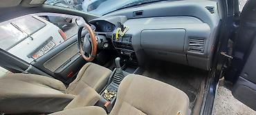 Mitsubishi Space Wagon: 1997 г., 2 л, Кол менен иштөөчү, Бензин, Вэн/Минивэн — 4