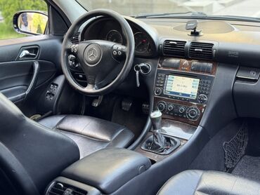 Mercedes-Benz: Mercedes-Benz C-Class: 2004 г., 2.6 л, Механика, Бензин, Универсал — 7