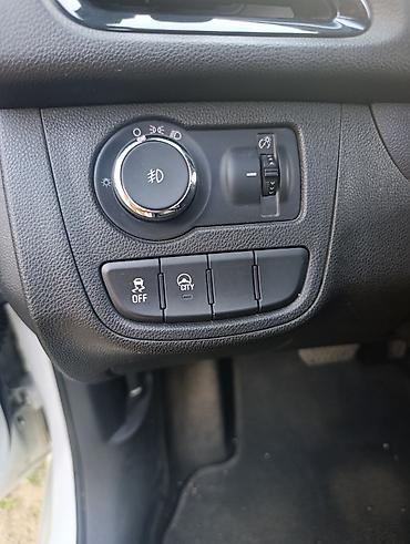 rd 1: Chevrolet Spark: 2018 г., 1 л, Вариатор, Бензин, Хэтчбэк — 5