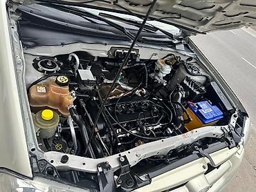 Транспорт: Mazda Tribute: 2004 г., 2.3 л, Механика, Бензин, Кроссовер — 7