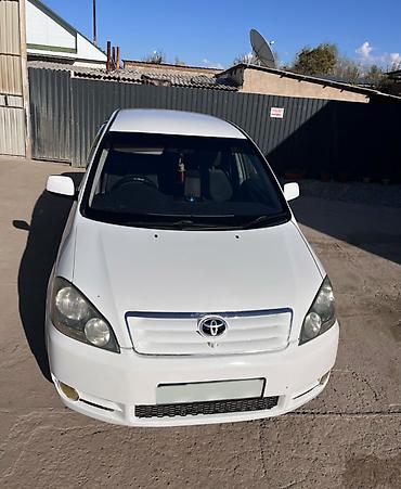 Toyota Ipsum: 2002 г., 2.4 л, Автомат, Бензин, Минивэн