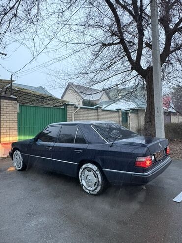 Mercedes-Benz: Mercedes-Benz W124: 1993 г., 2.2 л, Робот, Бензин, Седан — 4