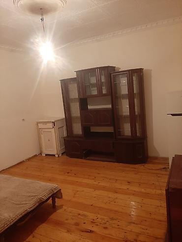 Həyət evləri və villalar: Kirayə verilir: 2 otaqlı, mebellı həyət evi - Plan: geniş yataq otağı — 6