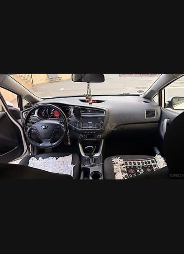 Kia: Kia Ceed: 1.6 l | 2016 il Hetçbek — 3