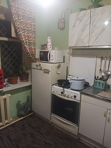 1 bedroom: 1 комната, 34 м², 8 мкр Индивидуалка, 1 этаж, Старый ремонт — 4