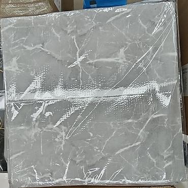 Ostali kućni dekor: 04. Samolepljive zidne obloge 
60*60cm
U paketu 10 kom 
3099 din✅✅ — 3