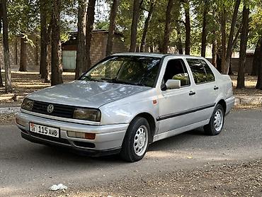 колесо для чемодана: Volkswagen Vento: 1994 г., 1.8 л, Механика, Бензин, Седан — 6