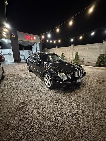 салон гелик: Mercedes-Benz E-Class: 2003 г., Седан — 3