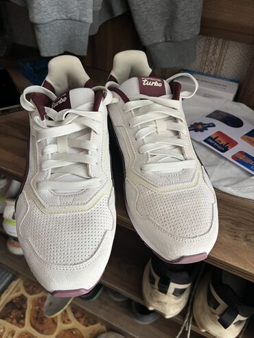 нижний белье женское фото цена: Мужские кроссовки Puma - Модель: 308973-02 - Размер: EUR 43 (UK 9, US