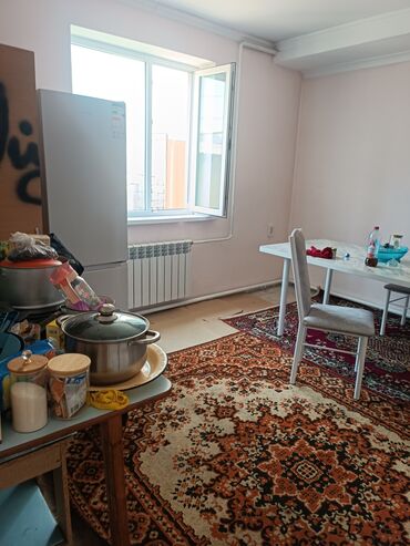 долгосроная аренда квартир от собственника: 3 комнаты, Собственник, Без подселения, С мебелью частично