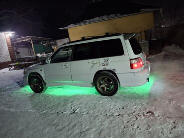 Subaru: Subaru Forester: 2000 г., 2 л, Автомат, Бензин, Универсал