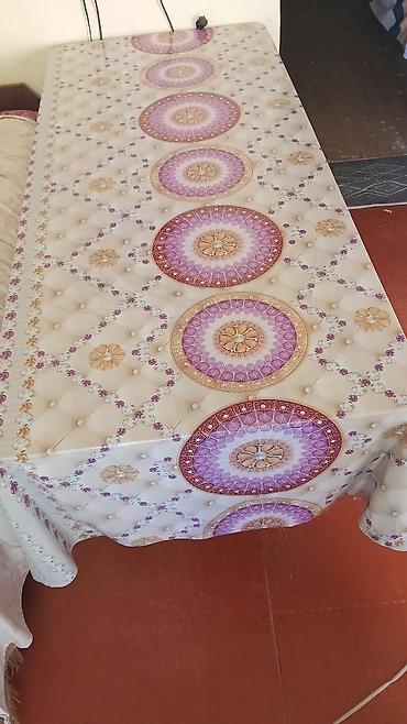 bez materiallı stol: Mətbəx masası, İşlənmiş, Açılmayan, Taxta, Dördbucaq masa — 1