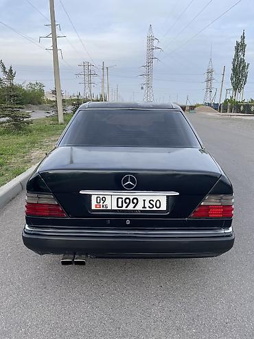 Mercedes-Benz: Mercedes-Benz W124: 1995 г., 3.2 л, Автомат, Газ, Седан at lalafo.kg — 4 Mercedes-Benz: Mercedes-Benz W124: 1995 г., 3.2 л, Автомат, Газ, Седан — 4