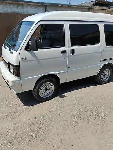 до 350000: Белый минивэн Daihatsu Hijet4вд передний мост отключается 1989 года — 3