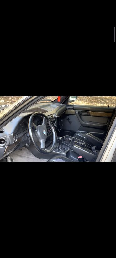 BMW: BMW 5 series: 1989 г., 2.8 л, Механика, Бензин, Седан — 5