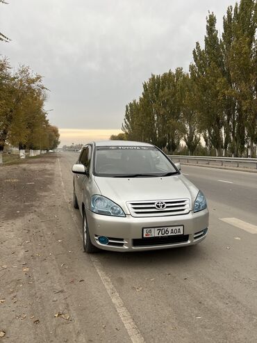 алфард минивен: Toyota Ipsum: 2002 г., 2.4 л, Автомат, Газ, Минивэн