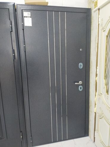 darvaza qapi rengleri: Metall giriş qapısı – A-Doors - Model: Arsenal - Rəng: Antrasit (tünd
