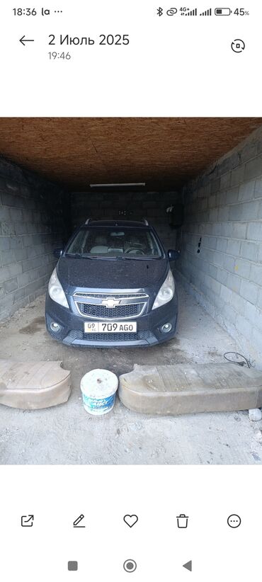 полприцеп тягач: Chevrolet Spark: 2011 г., 1 л, Автомат, Бензин, Хетчбек