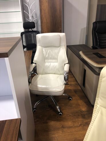 Ofis və oyun kresloları: Yeni, Təkərli, Qolları tənzimlənmir, Dəri — 2