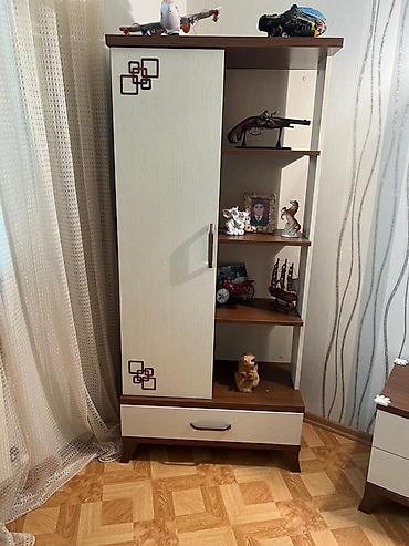 Yataq otağı mebel dəsti Tərkib: - Tək nəfərlik çarpayı: yumşaq