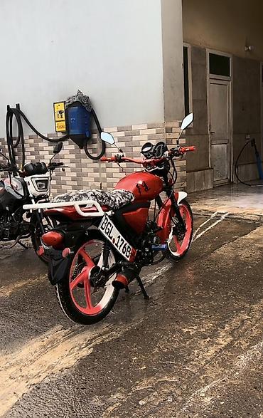moto ucuz: Moto göründüyü kimidi barterdə var baxr motoya üsdündə pul verə — 3
