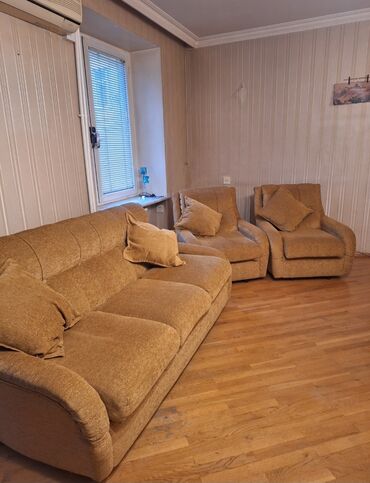 мебель для гостиной: Диван, 2 кресла