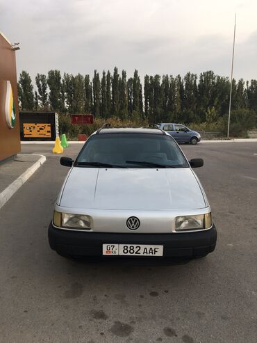 центр замок авто: Volkswagen Passat: 1990 г., 1.8 л, Механика, Газ, Универсал