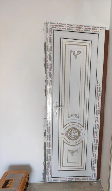 Plastik qapılar: Yeni Plastik qapı 80x200 sm Zamok ilə, Zəmanətli, Pulsuz quraşdırma, Ödənişli çatdırılma, Rayonlara çatdırılma — 30