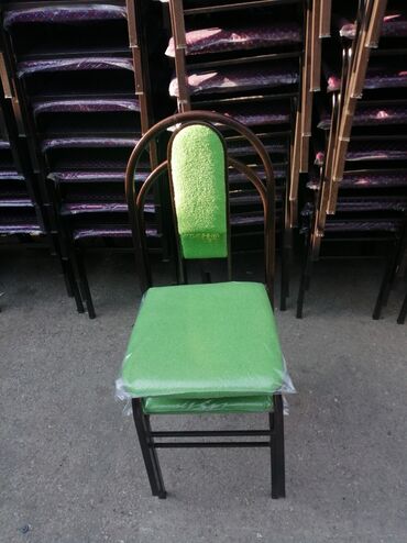 Stullar: Stullar. Masalar. Stol stul dəstləri. Masa və oturacaqlar dəstləri — 27