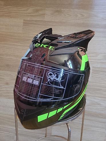 motor kaskları: Yaşıl zolaqlı110AZN+şəffaf vizor. Motosiklet kask Ünvan Yasamal — 3