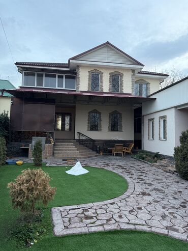 Продажа домов: Дом, 280 м², 6 комнат, Агентство недвижимости, Евроремонт — 1