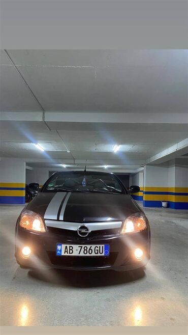 Transport: Opel Tigra: 1.4 l | 2010 year | 233000 km. Cabriolet