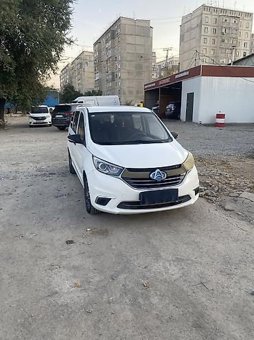 byd tang l: Changan Auchan A600 EV: 2021 г., Автомат, Электромобиль, Минивэн — 5