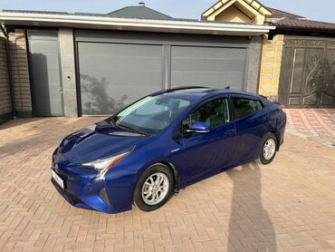 расрочкага машина берилет: Toyota Prius: 2016 г., 1.8 л, Автомат, Гибрид, Хэтчбэк